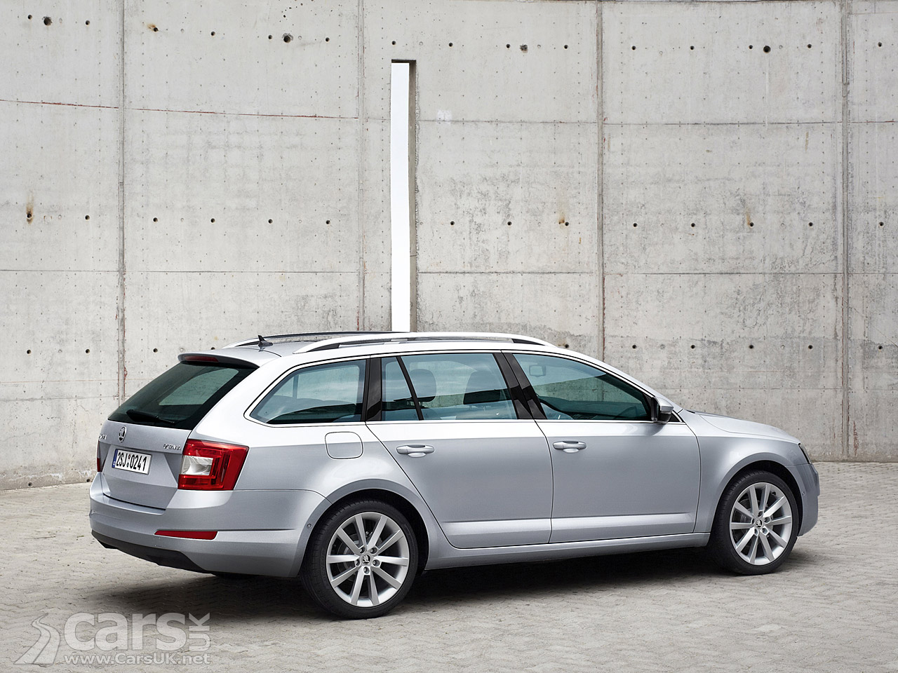 2013 Skoda Octavia Estate image