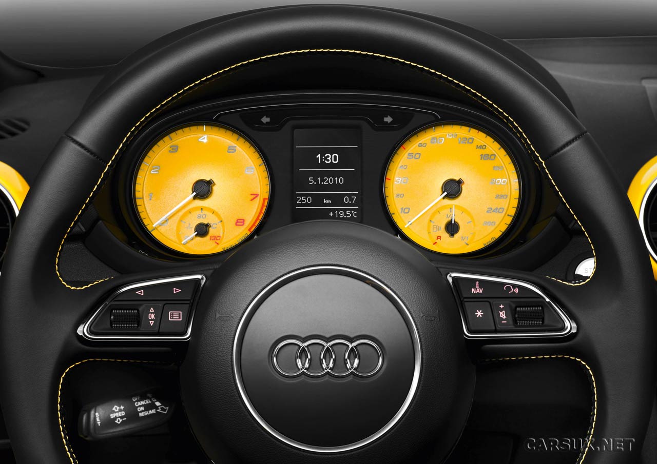 Чехлы на audi a1