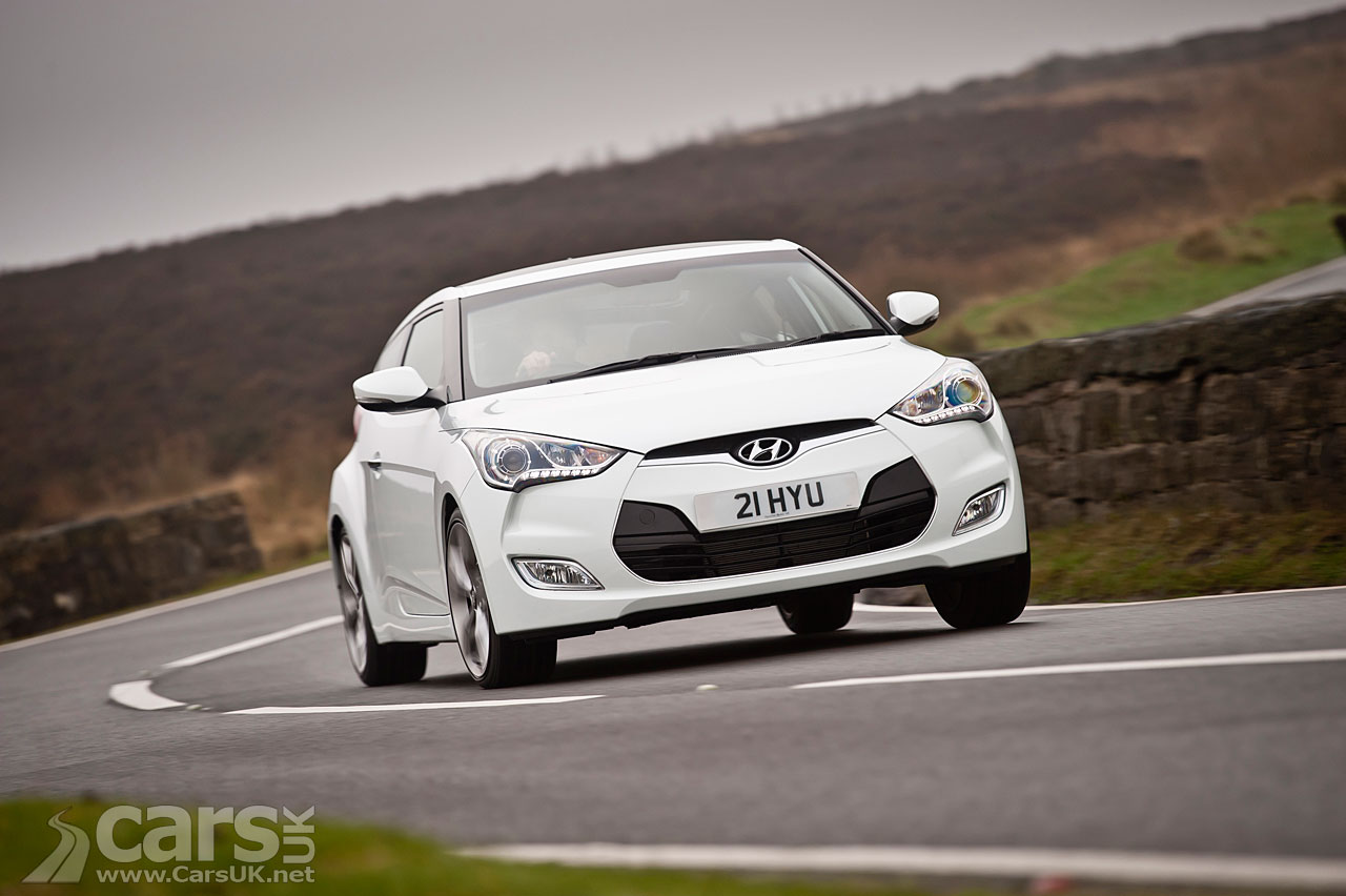 Hyundai Veloster Race Game in Times Square (video)