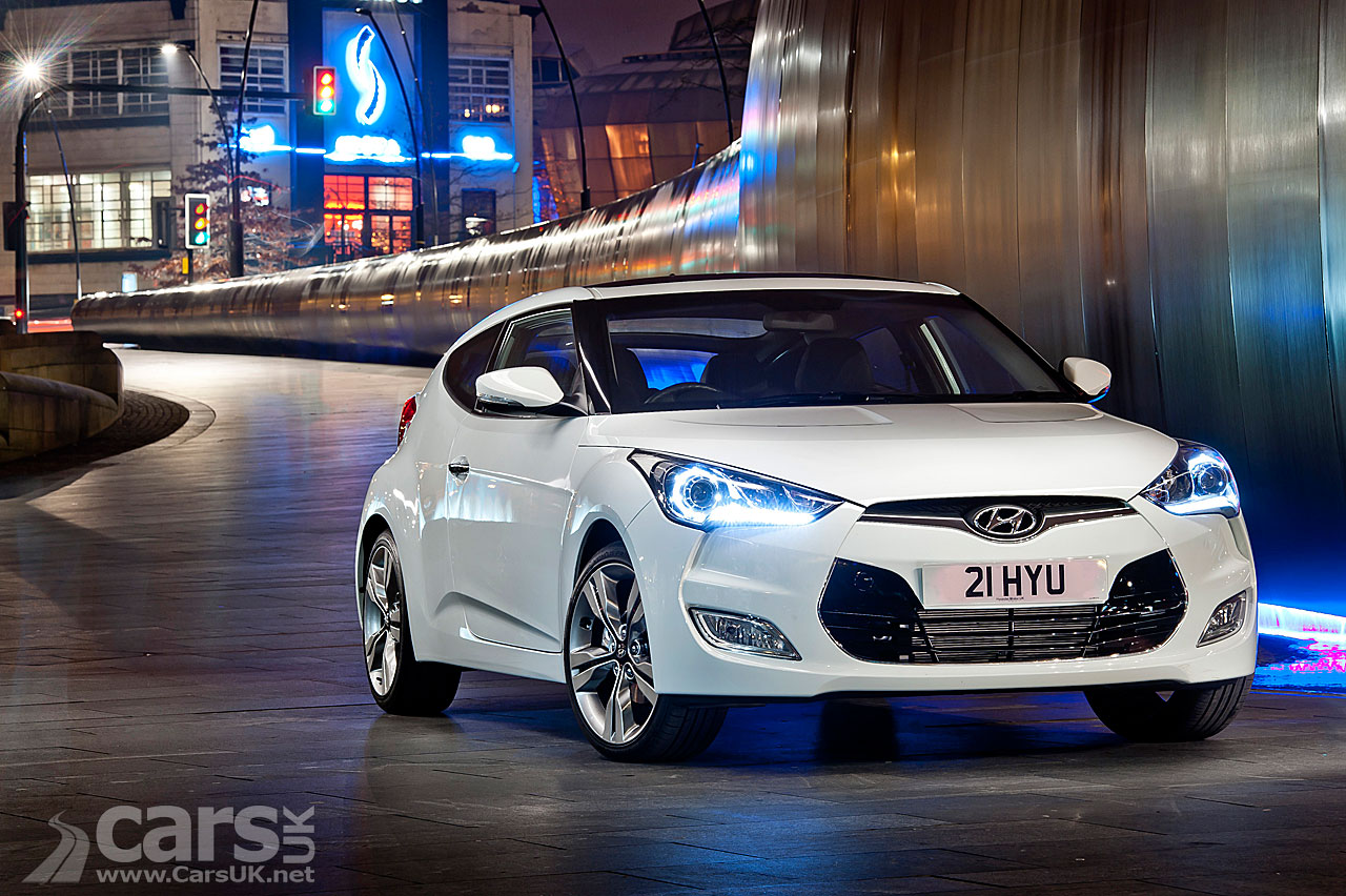 Hyundai Veloster Race Game in Times Square (video)