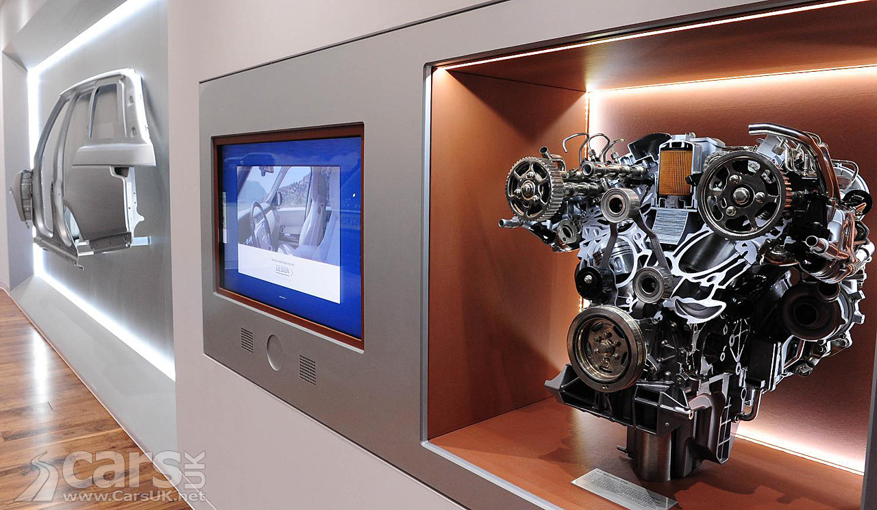 2013 Range Rover deliveries start at JLR's new Handover Centre | Cars UK