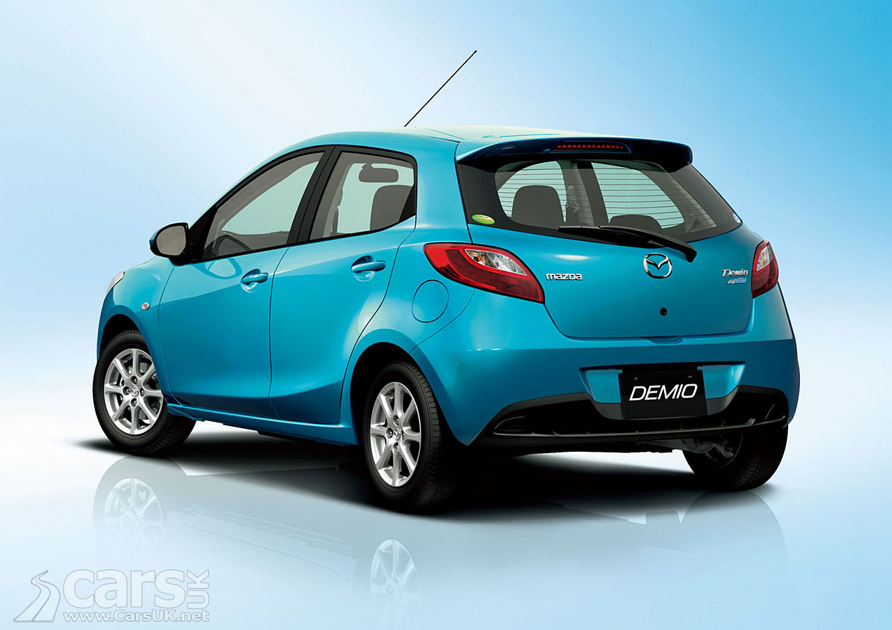 Mazda demio 4