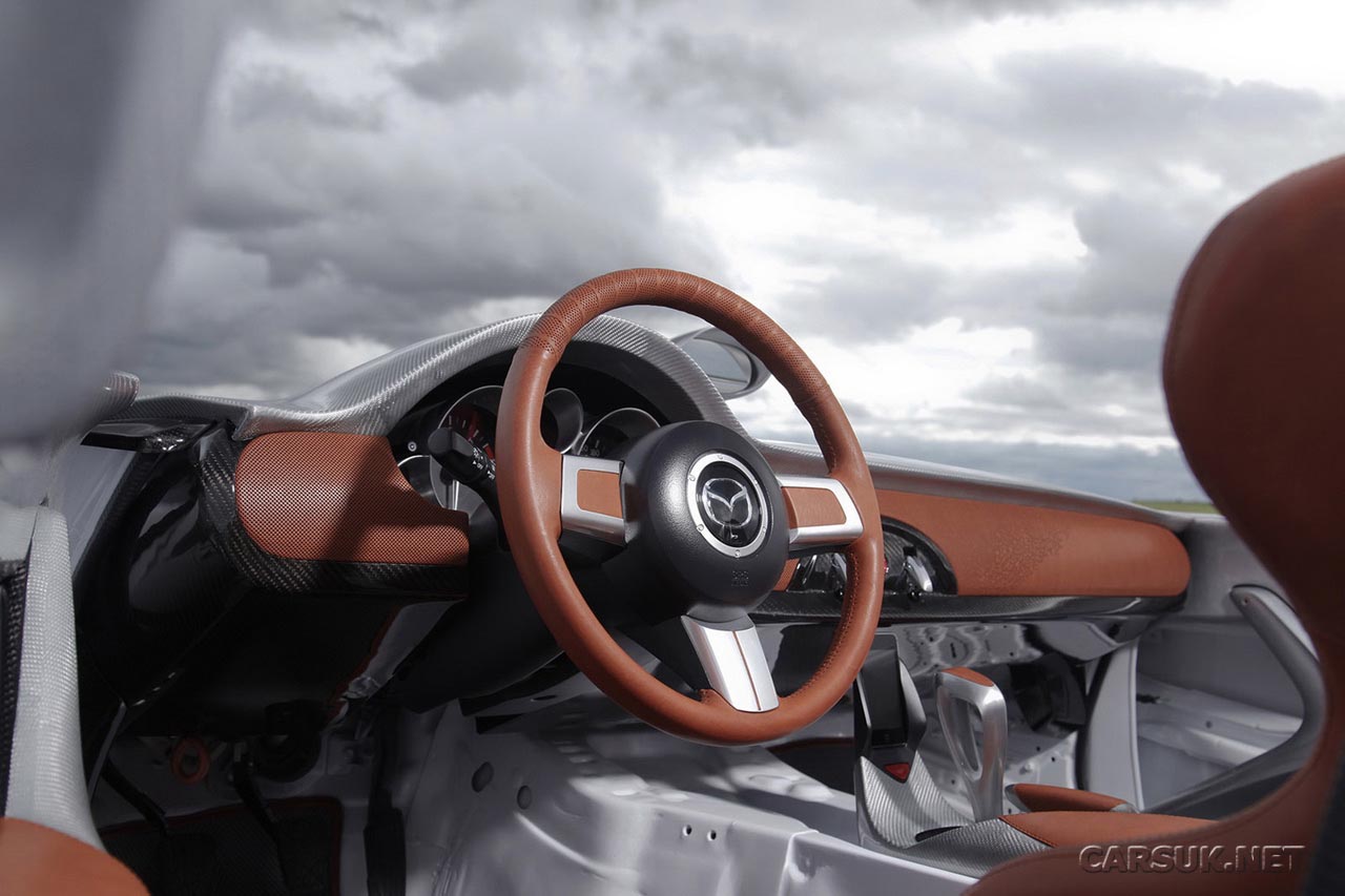 Mazda mx5 салон