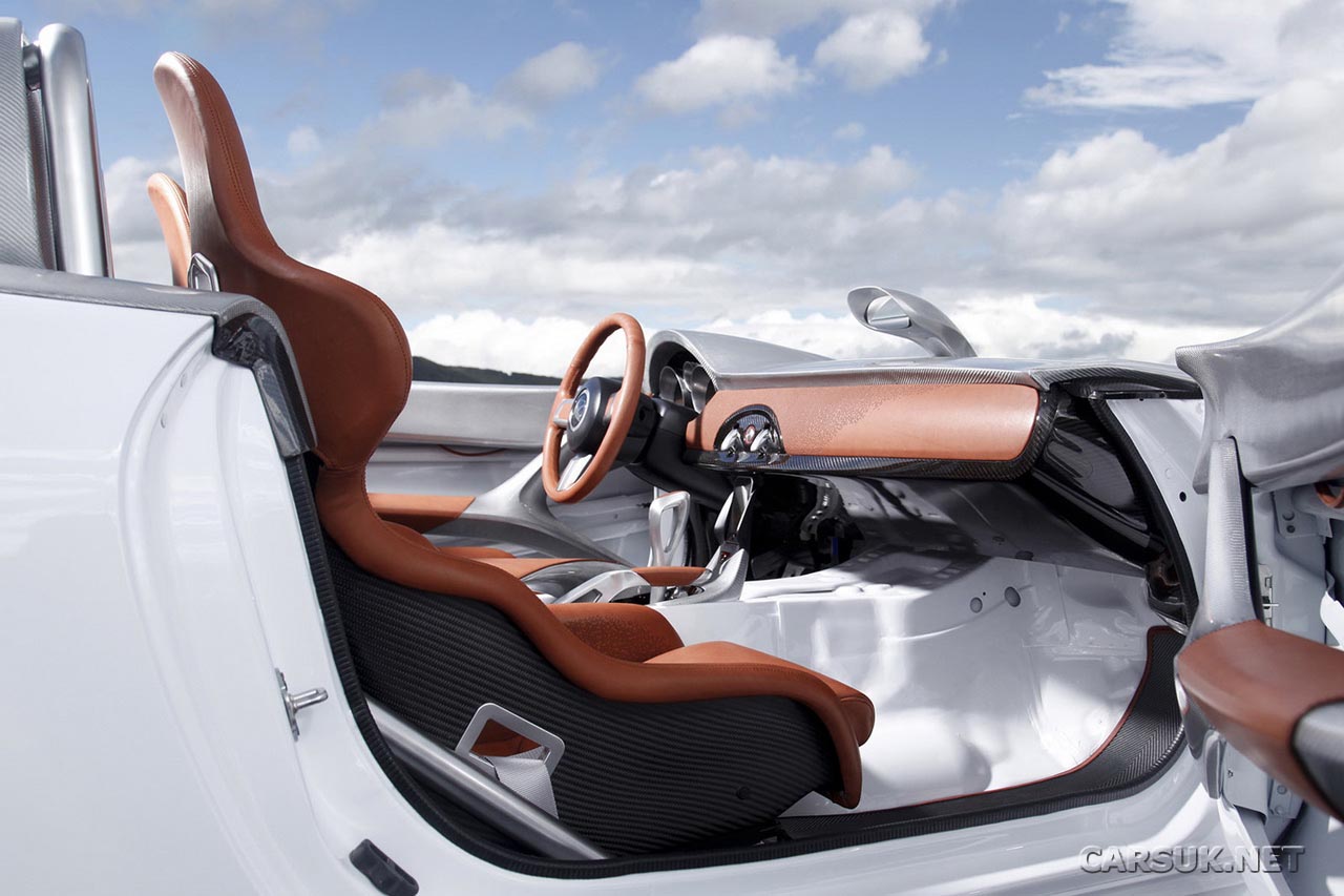 Mazda mx5 салон