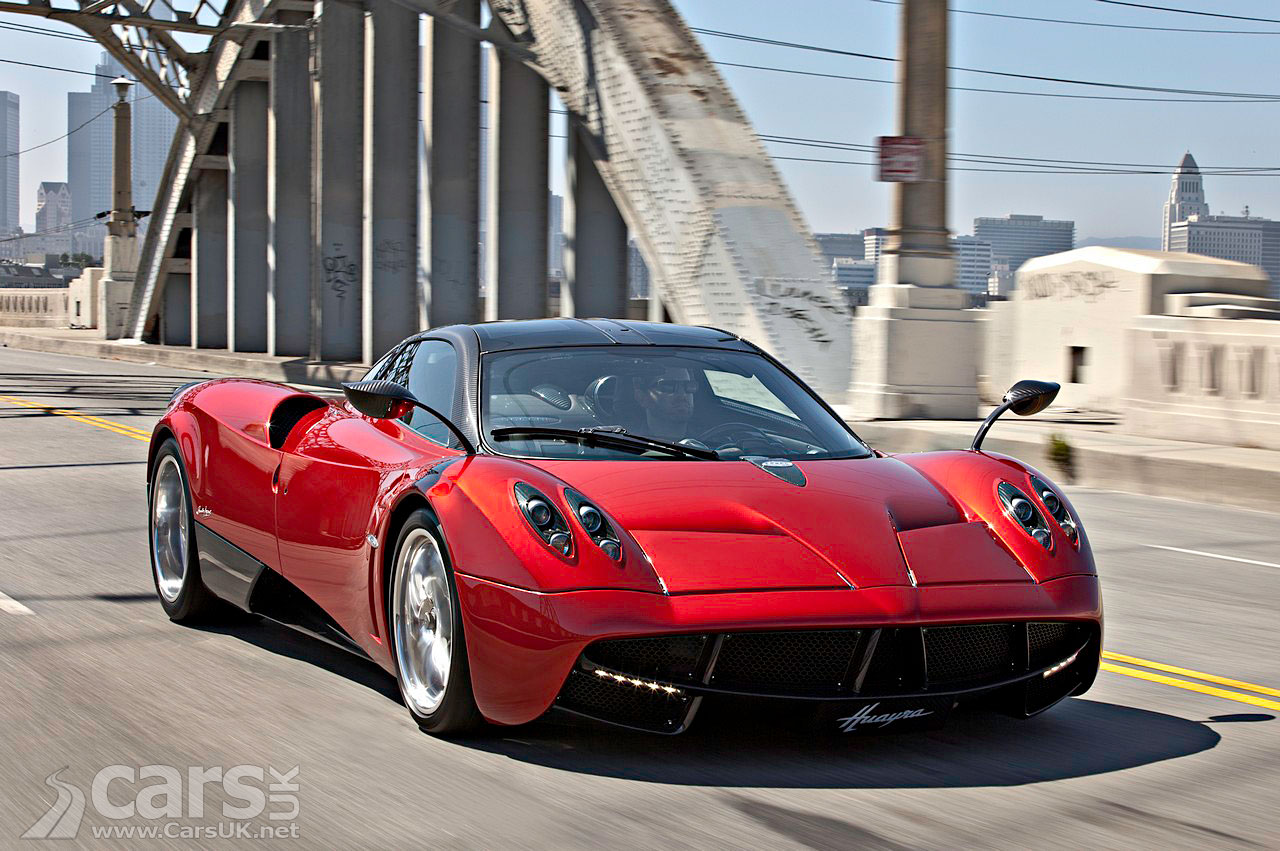 Pagani Huayra 5