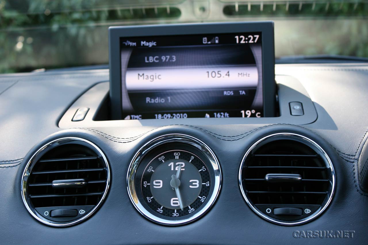 Панель приборов peugeot rcz