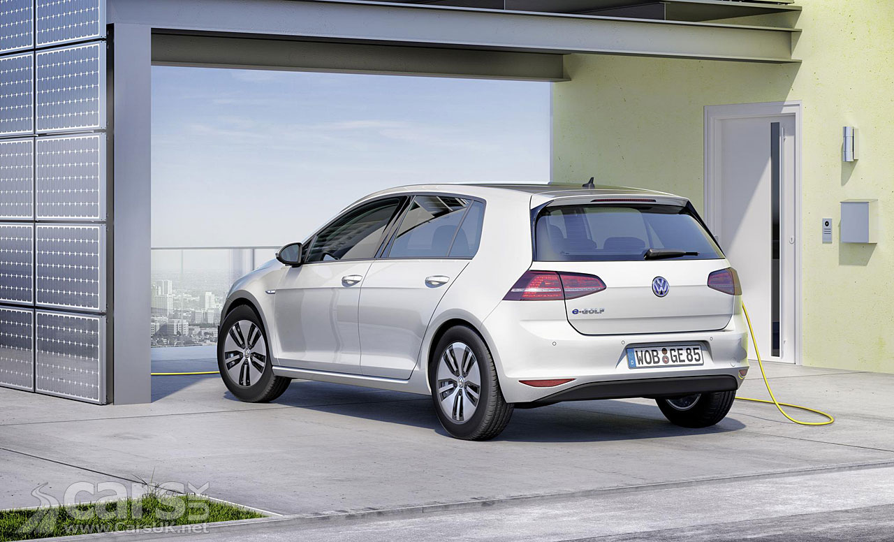 Volkswagen e-Golf goes on sale - price from £30,845 | Cars UK