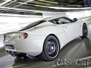 The firts Lotus Evora hits Lotus of London 22/12