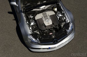 The hugely powerful 6.0 litre twin-turbo in the SL65 Black