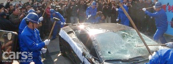 Lamborghin Gallardo destroyed in China