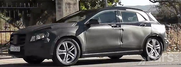 Spy photo of Mercedes GLA