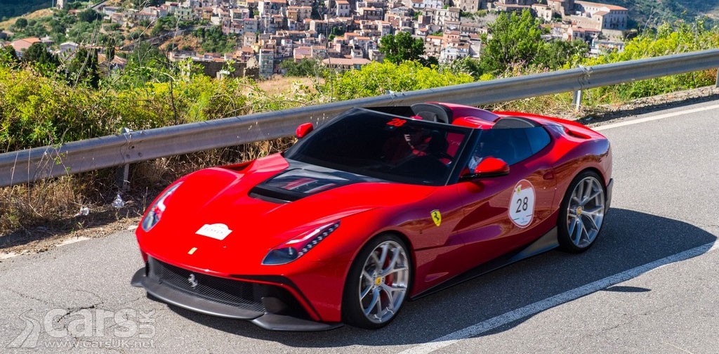 Photo Ferrari F12 TRS