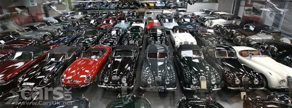 Photo Jaguar Land Rover buys James Hull collection