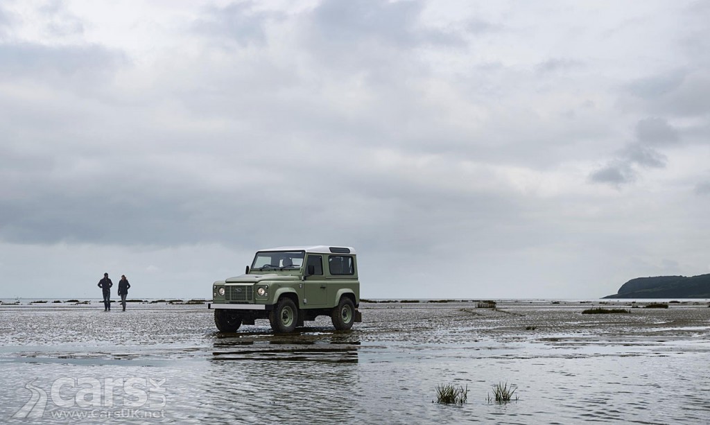 Photo Land Rover Defender Heritage Edition