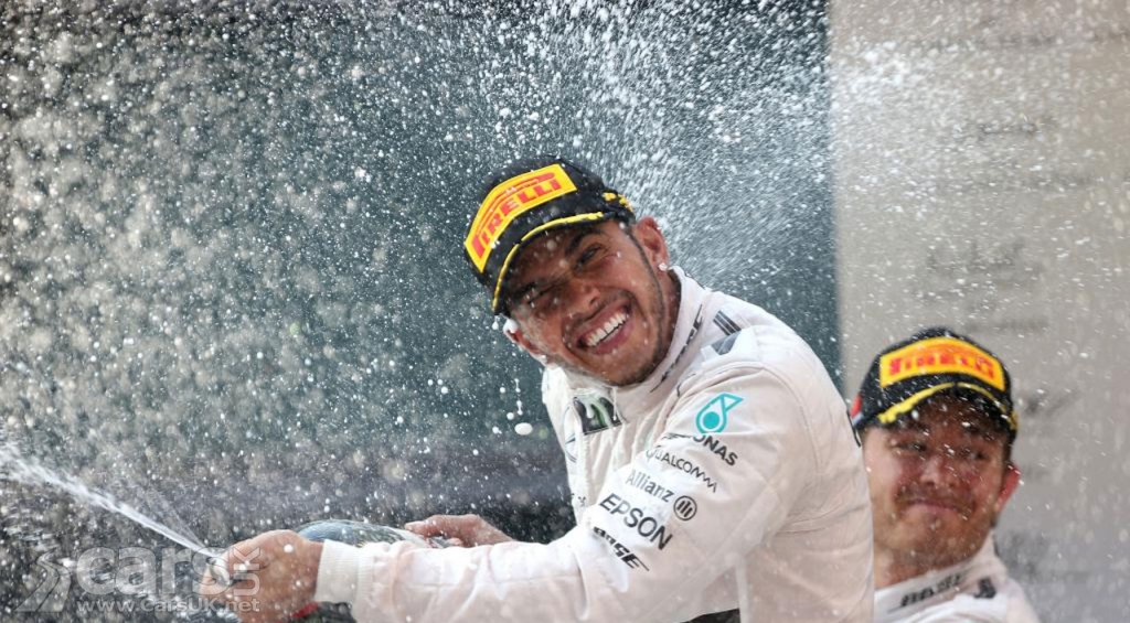 Lewis Hamilton cruises to an easy victory in the Chinese Grand Prix