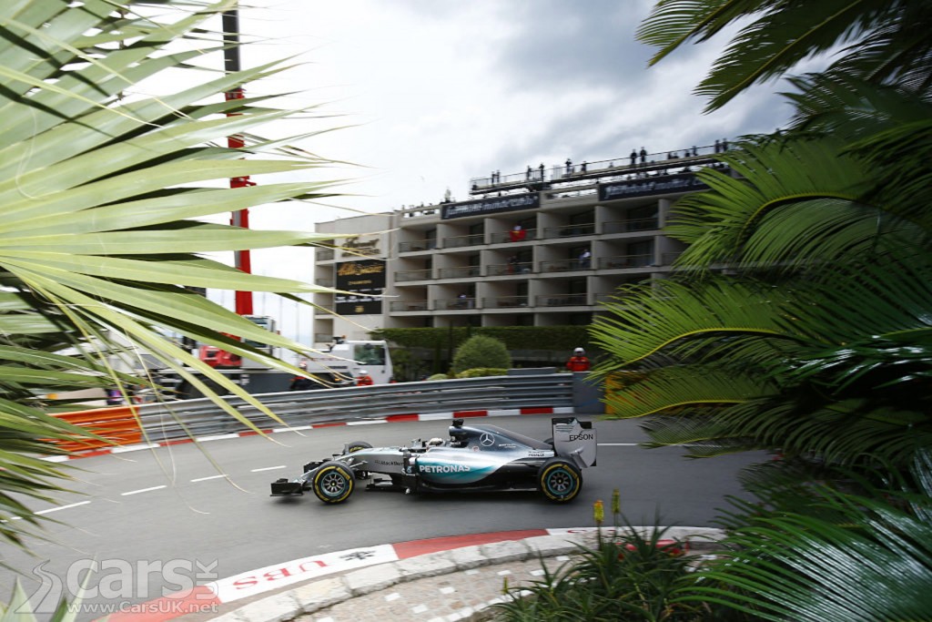 Lewis Hamilton beats Nico Rosberg to pole in the 2015 Monaco Grand Prix