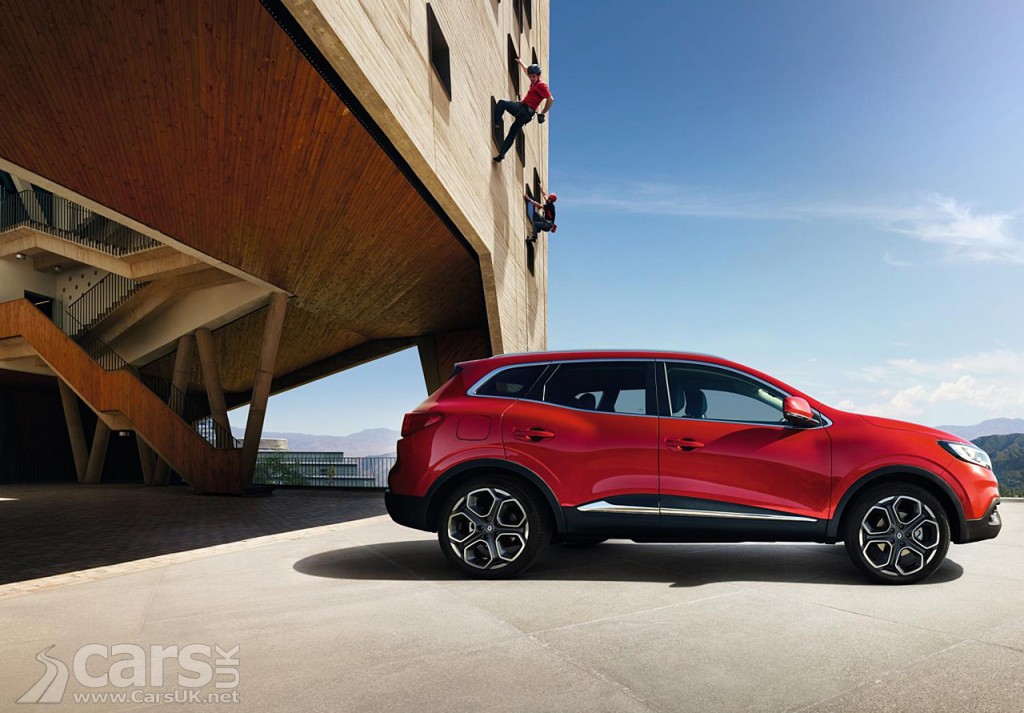 Side view Renault Kadjar SUV