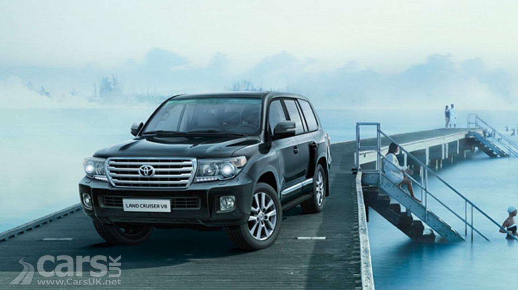Photo Toyota Land Cruiser V8 UK dropped