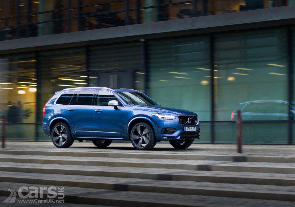 Photo 2016 Volvo XC60 T6 AWD