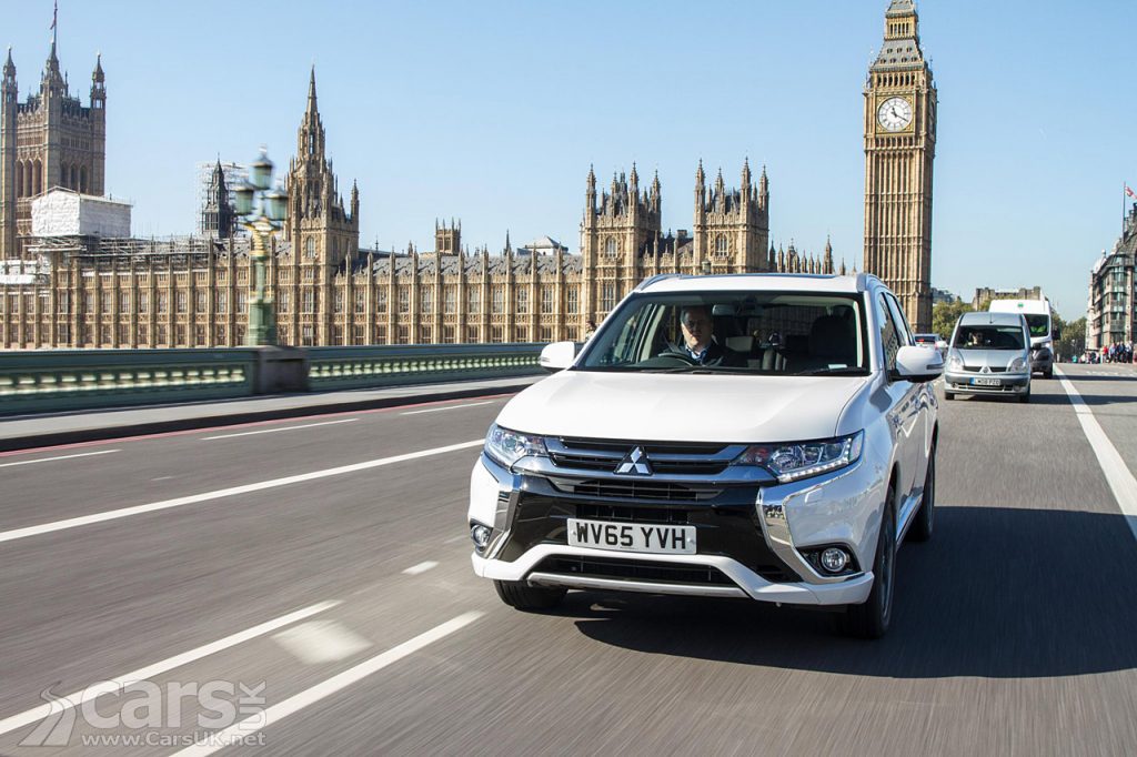 Photo 2016 Mitsubishi Outlander PHEV