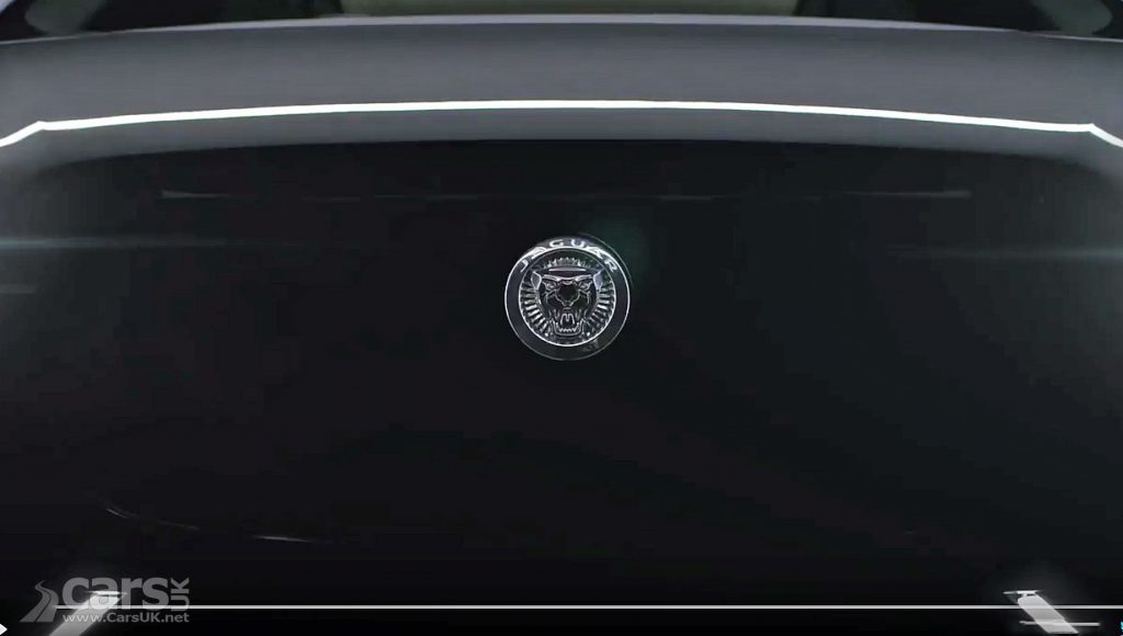 Photo Electric Jaguar SUV tease