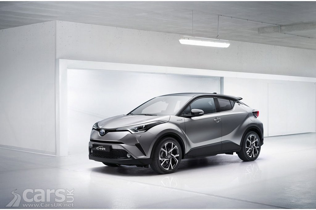 Photo Toyota C-HR on sale in the UK