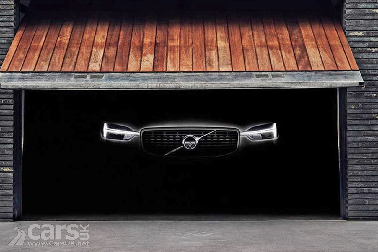 Photo NEW Volvo XC60 SUV shows its nose 