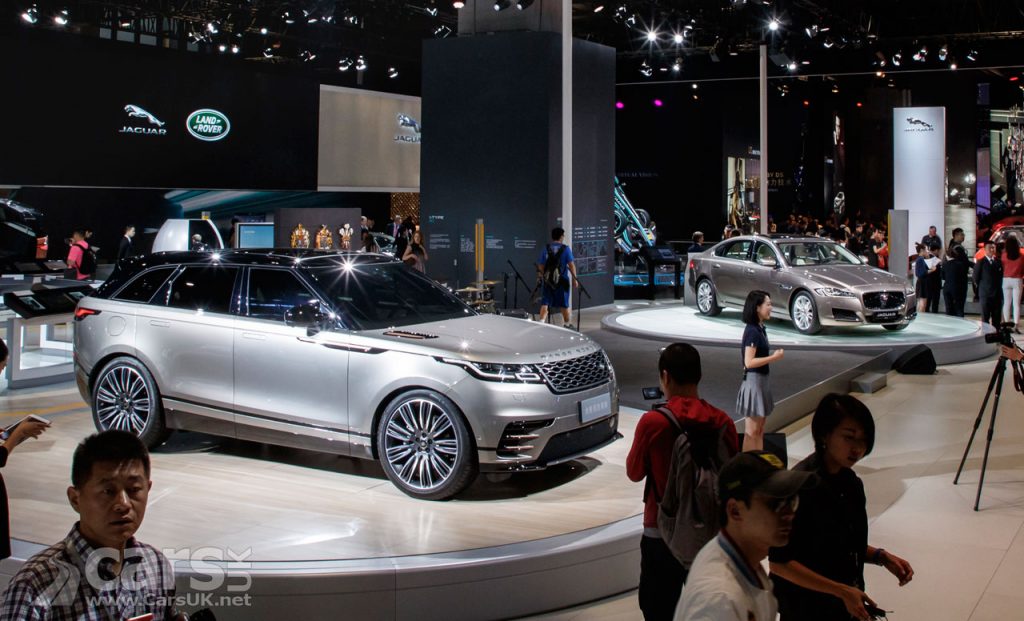 Photo Range Rover Velar and Jaguar i-Pace Shanghai