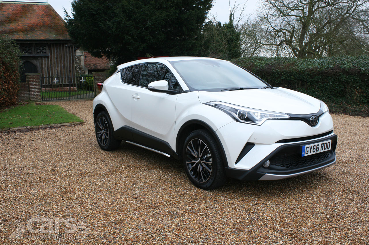 Toyota joins the SCRAPPAGE Party with up to £4,000 off a new car (£1k off the C-HR pictured)