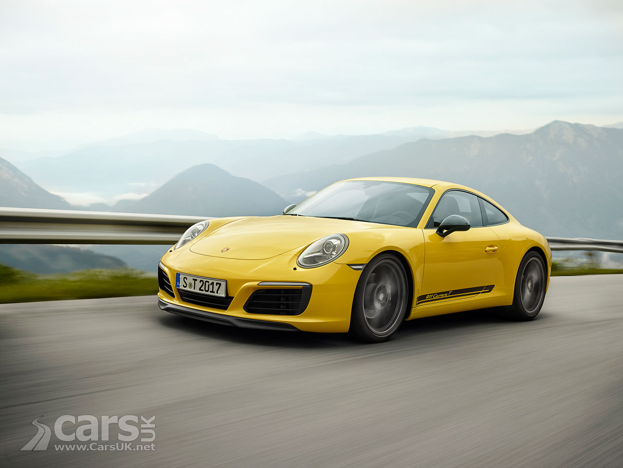 Porsche 911 Carrera T REVEALED - Less weight, more money