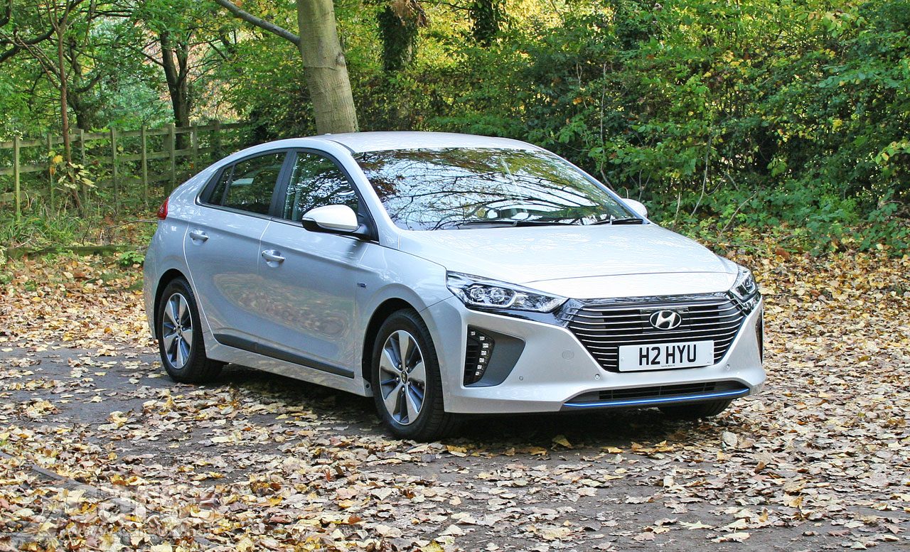 Hyundai IONIQ is SUPREME 2017 Women’s Car of the Year