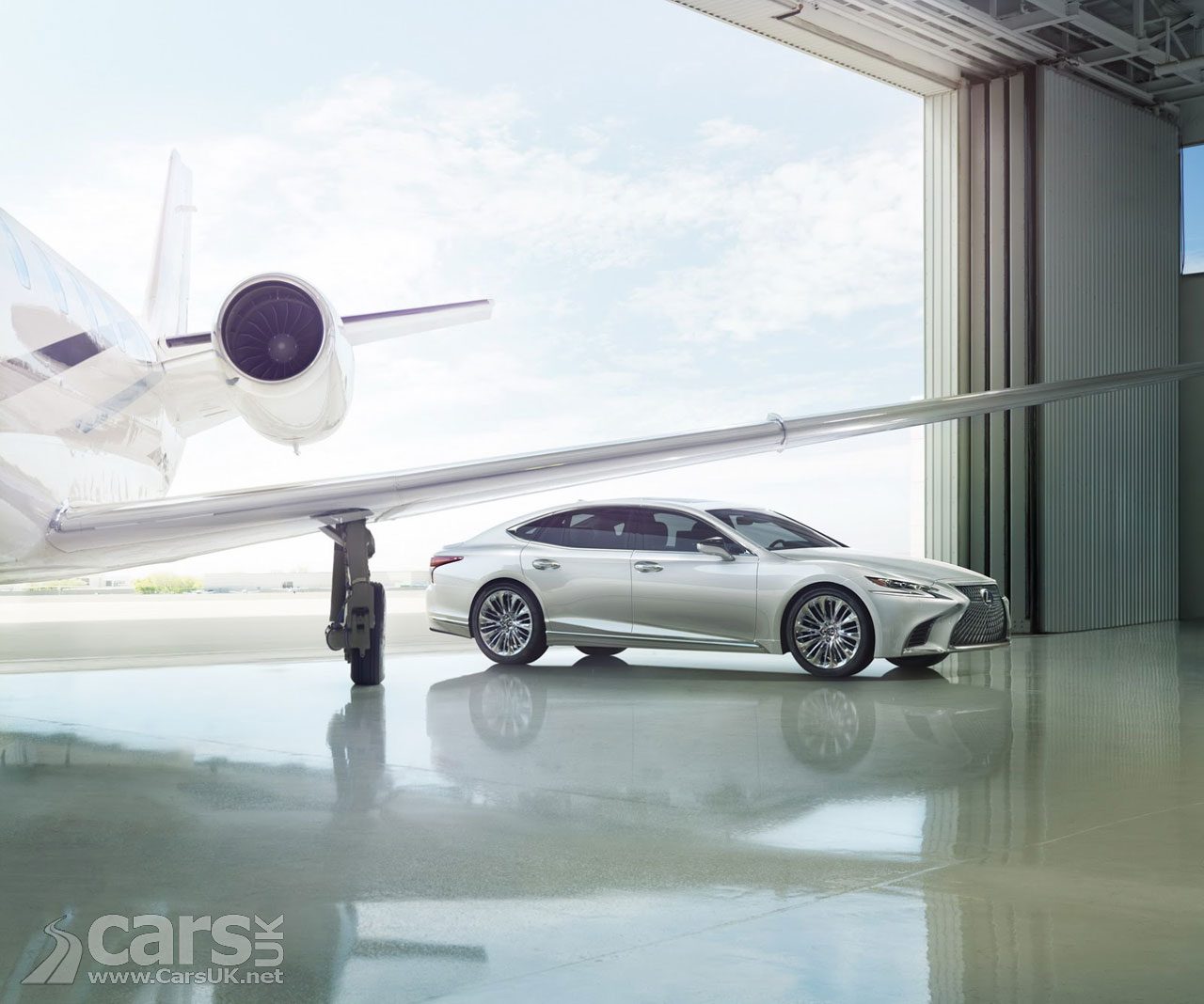 2018 Lexus LS 500h UK Price and Specifications