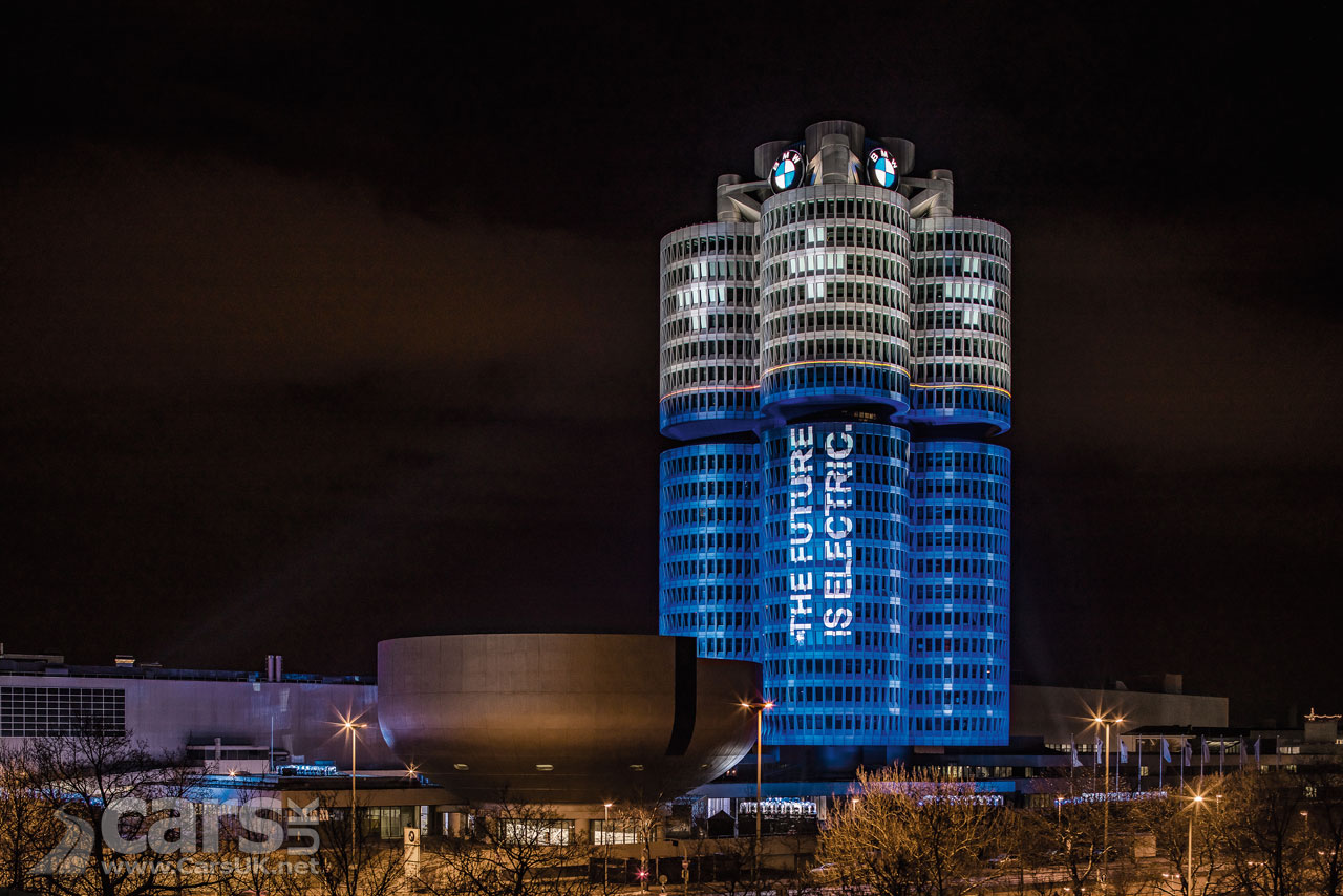 BMW manage to sell 100,000 ELECTRIC Cars in 2017 - and light up the Four-Cylinder Building as a battery