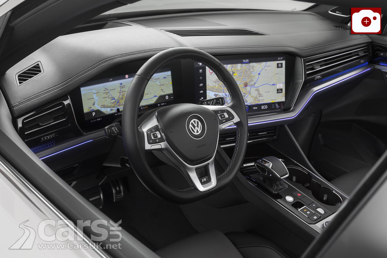 2018 Volkswagen Touareg Interior
