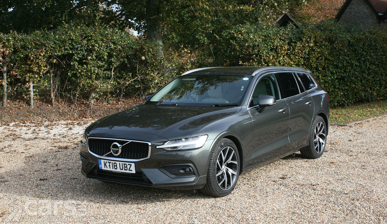 2019 Volvo V60 D4 Momentum Pro Review Photo