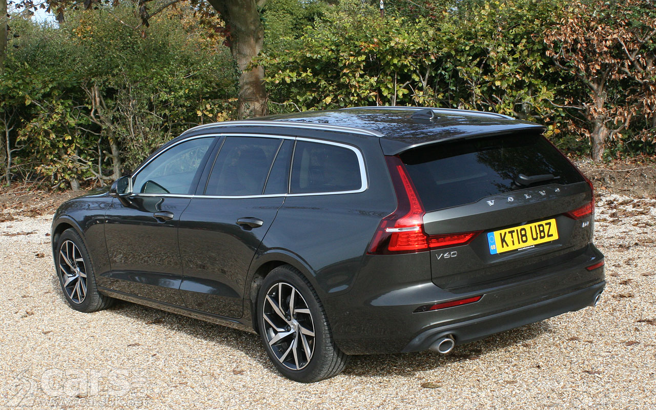 2019 Volvo V60 D4 Momentum Pro Review Photo