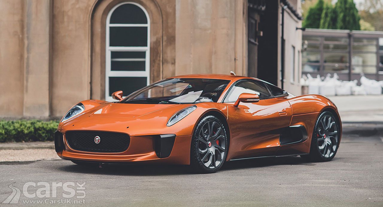 Photo Jaguar C-X75 from James Bond SPECTRE
