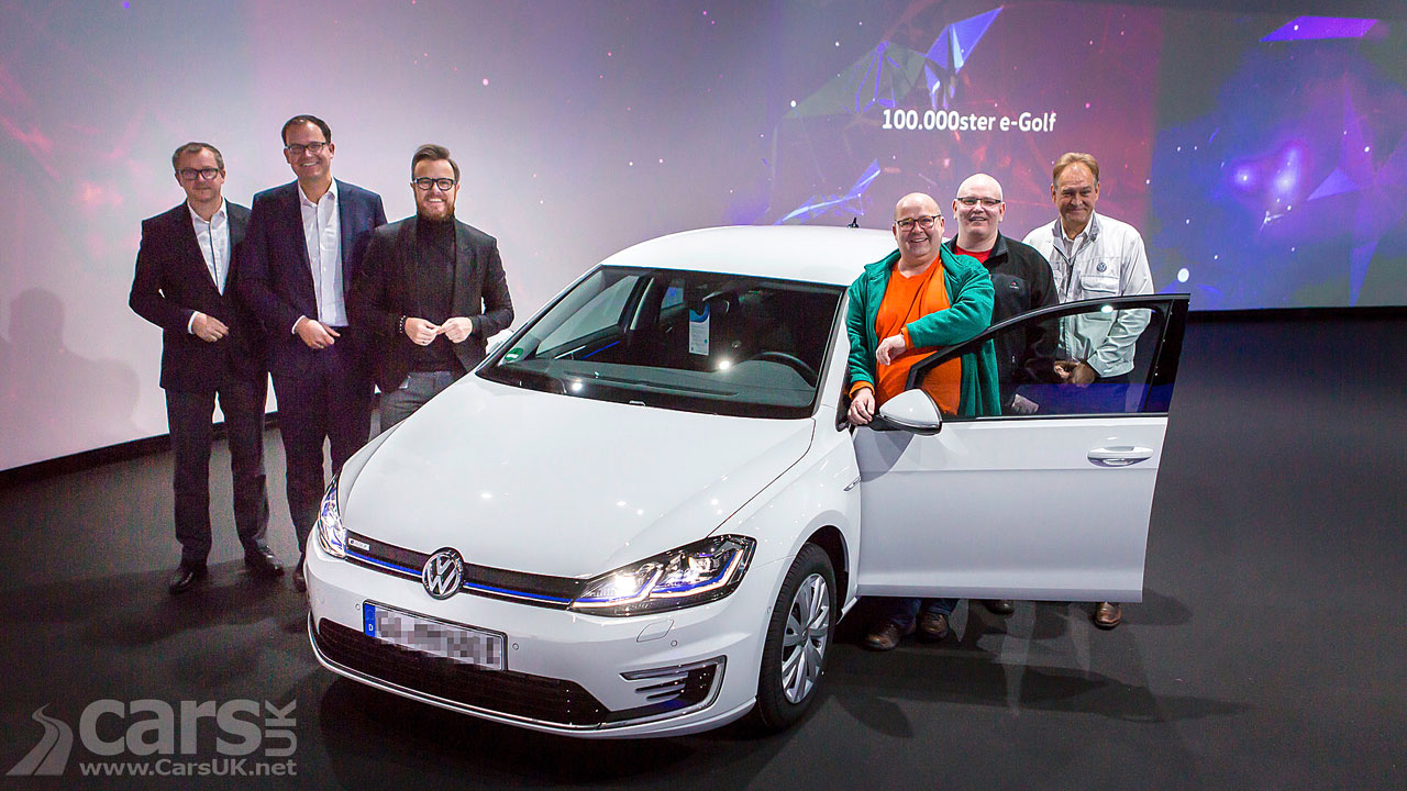 Photo VW delivers 100,000 e-Golf