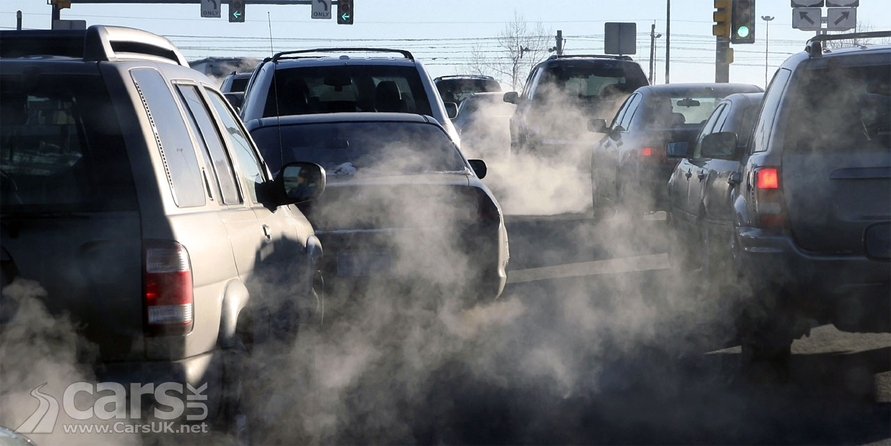 Photo polluting cars on road