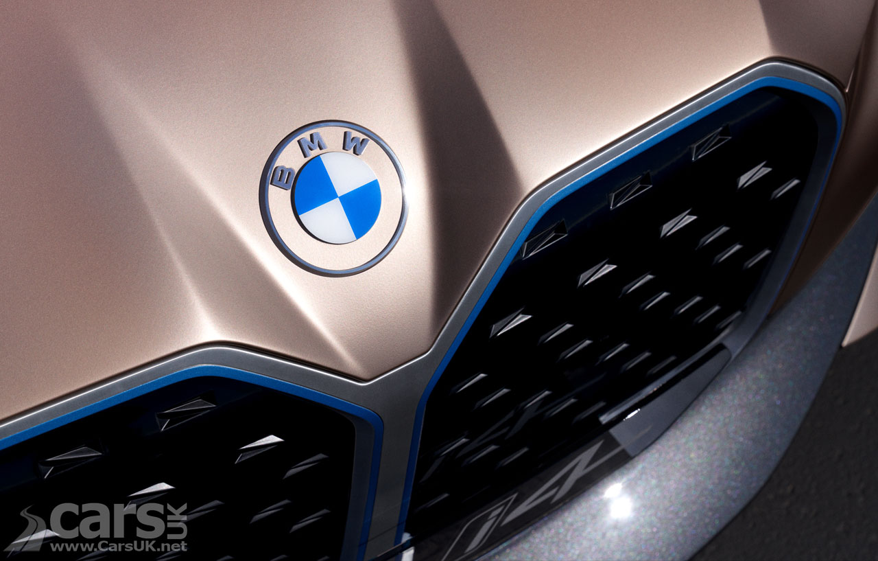 Photo BMW Concept i4 new logo