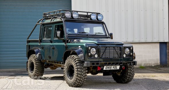 Land Rover Defender 'EXTREME' by Bowler