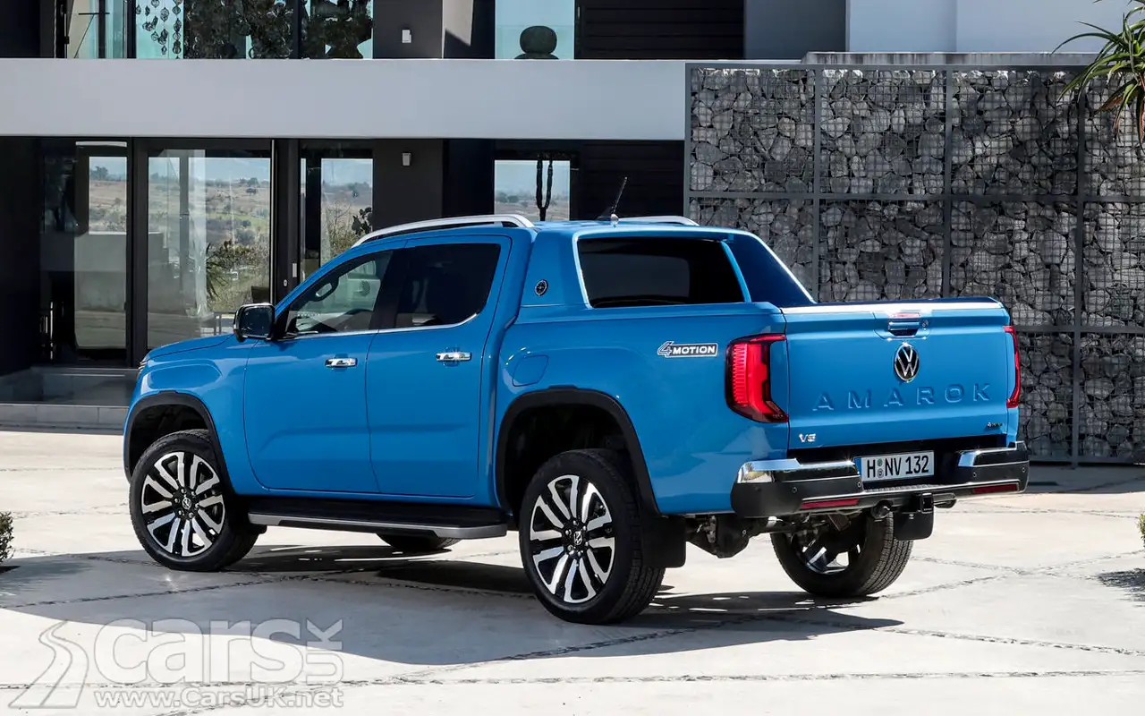 New VW Amarok rear view