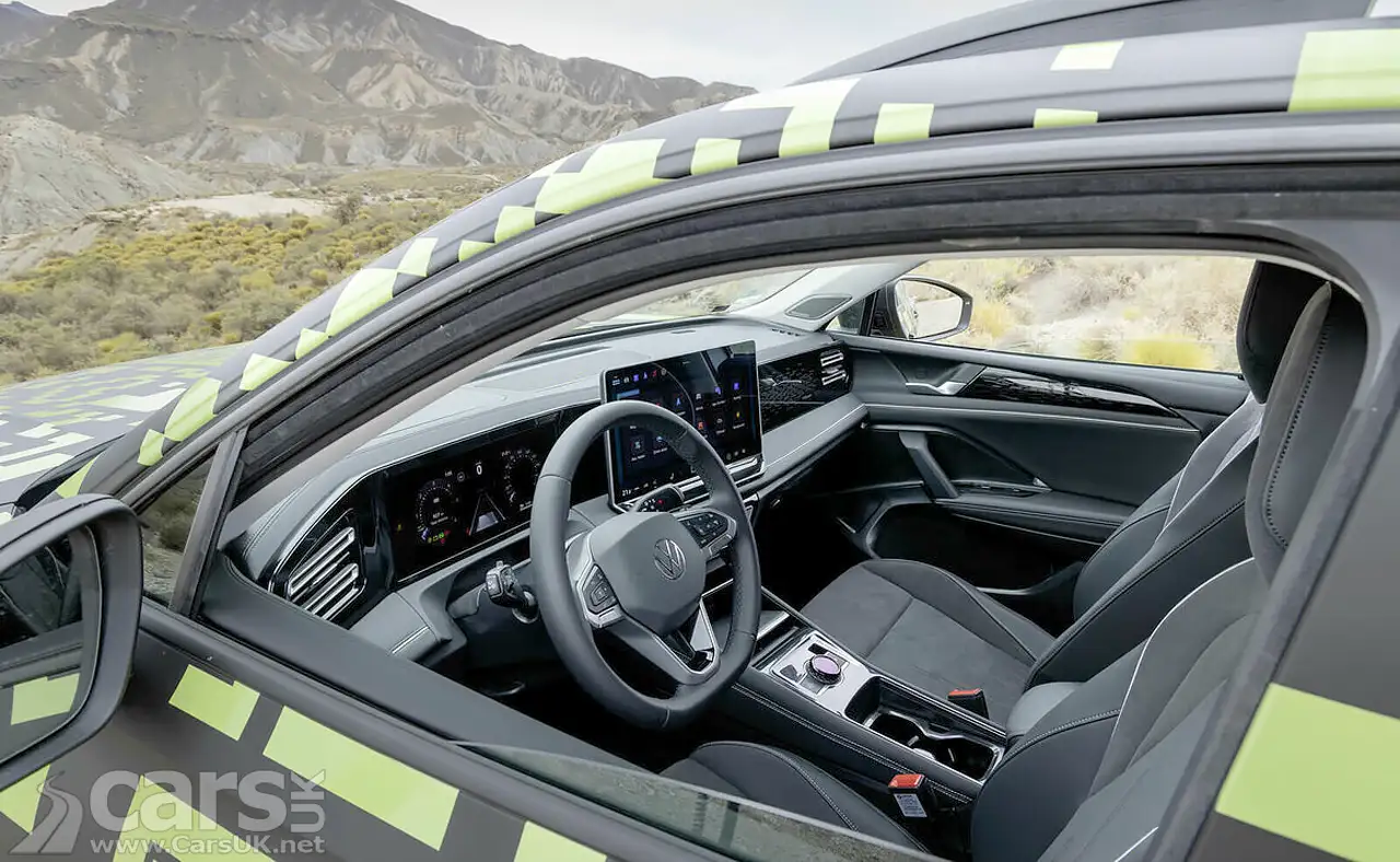 2024 Volkswagen Tiguan interior