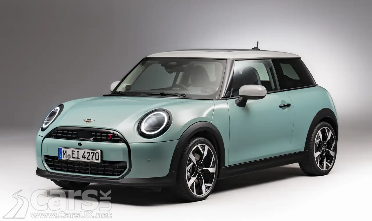 2024 MINI Cooper S Front View