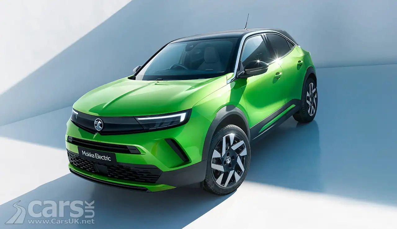 Green Vauxhall Mokka Electric Griffin static shot