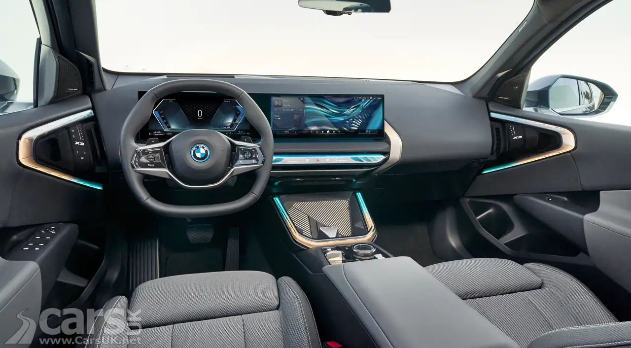 2024 BMW X3 interior