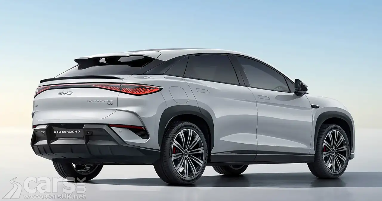 BYD Sealion 7 rear view