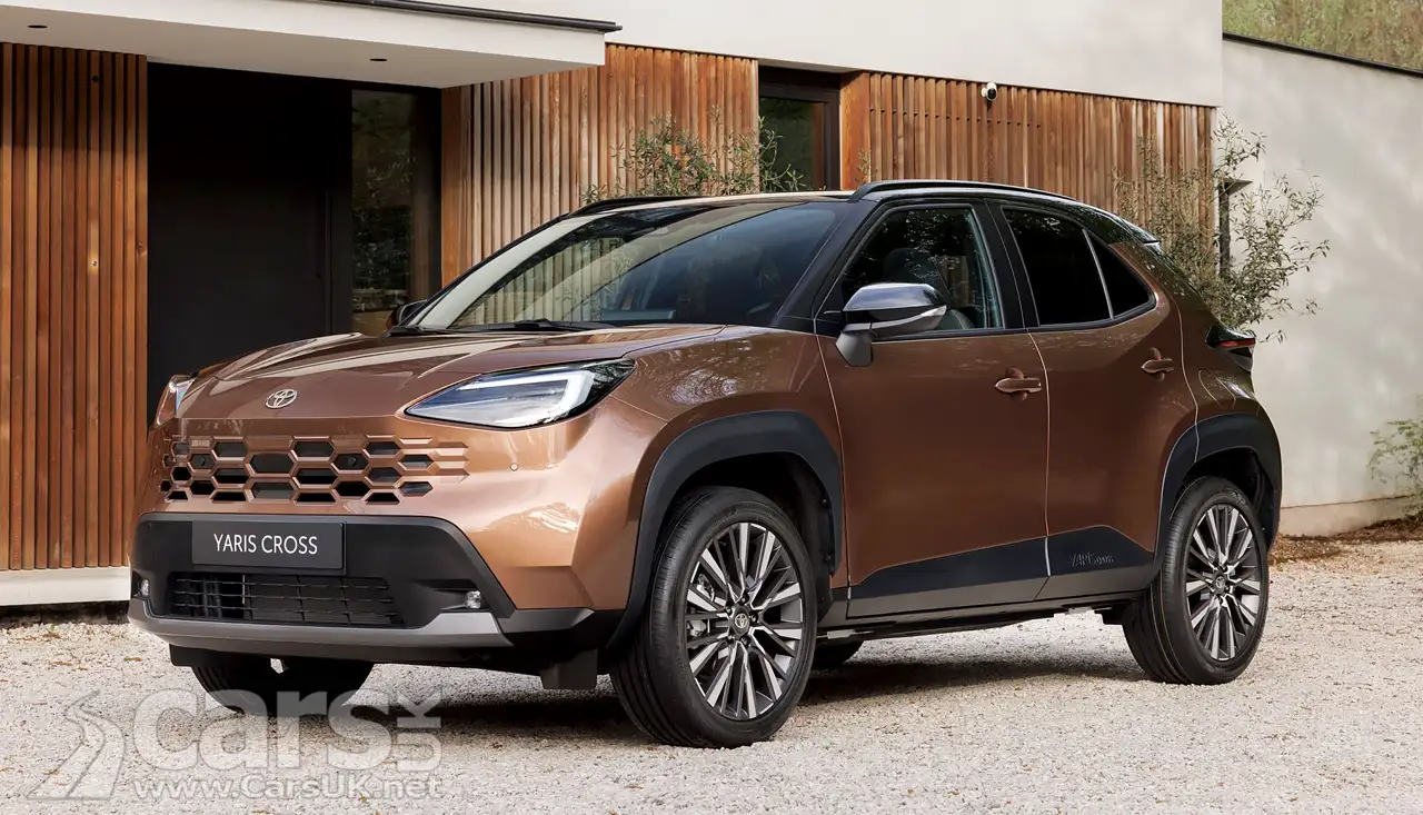 2026 Toyota Yaris Cross front view