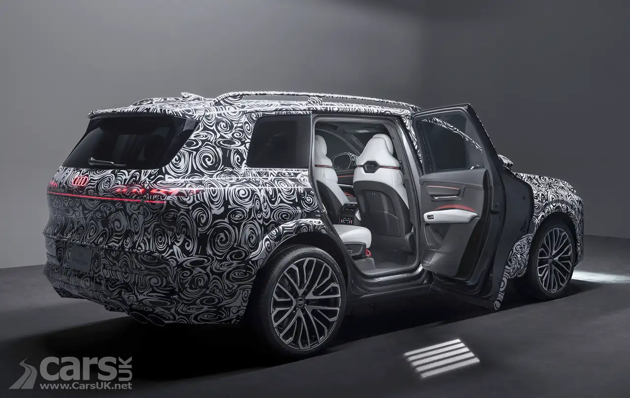 Audi Q9 erar three-quarters view camouflaged