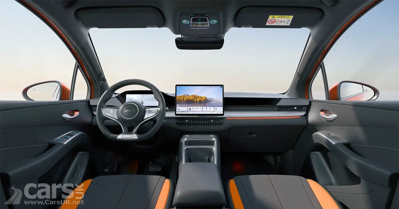 BYD Dolphin G interior